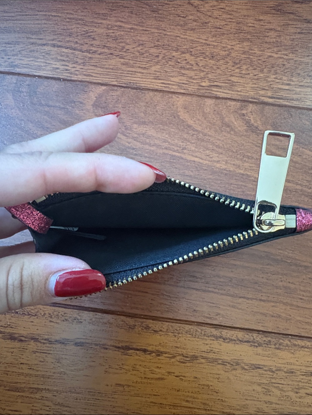 Marc Jacobs Mini Glitter Compact Wallet - Picture 5 of 5